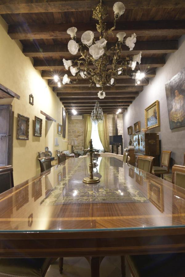Casa Palacio El Caballero De Malta Holiday home